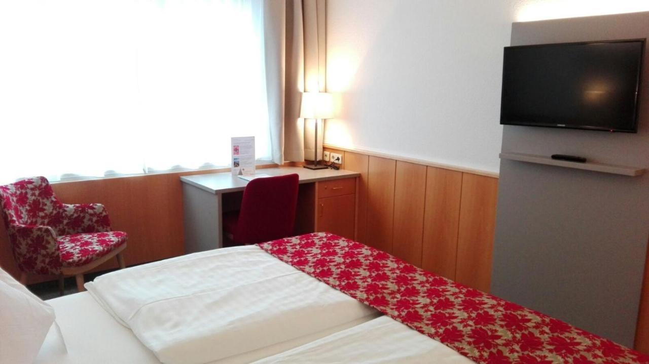 Stadtoase Kolping Hotel Линц Екстериор снимка